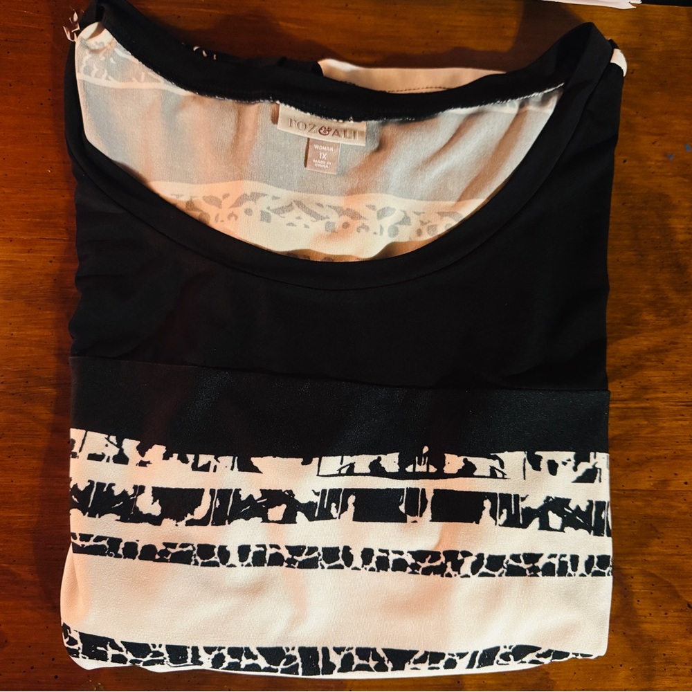 Black and Cream patterned Top